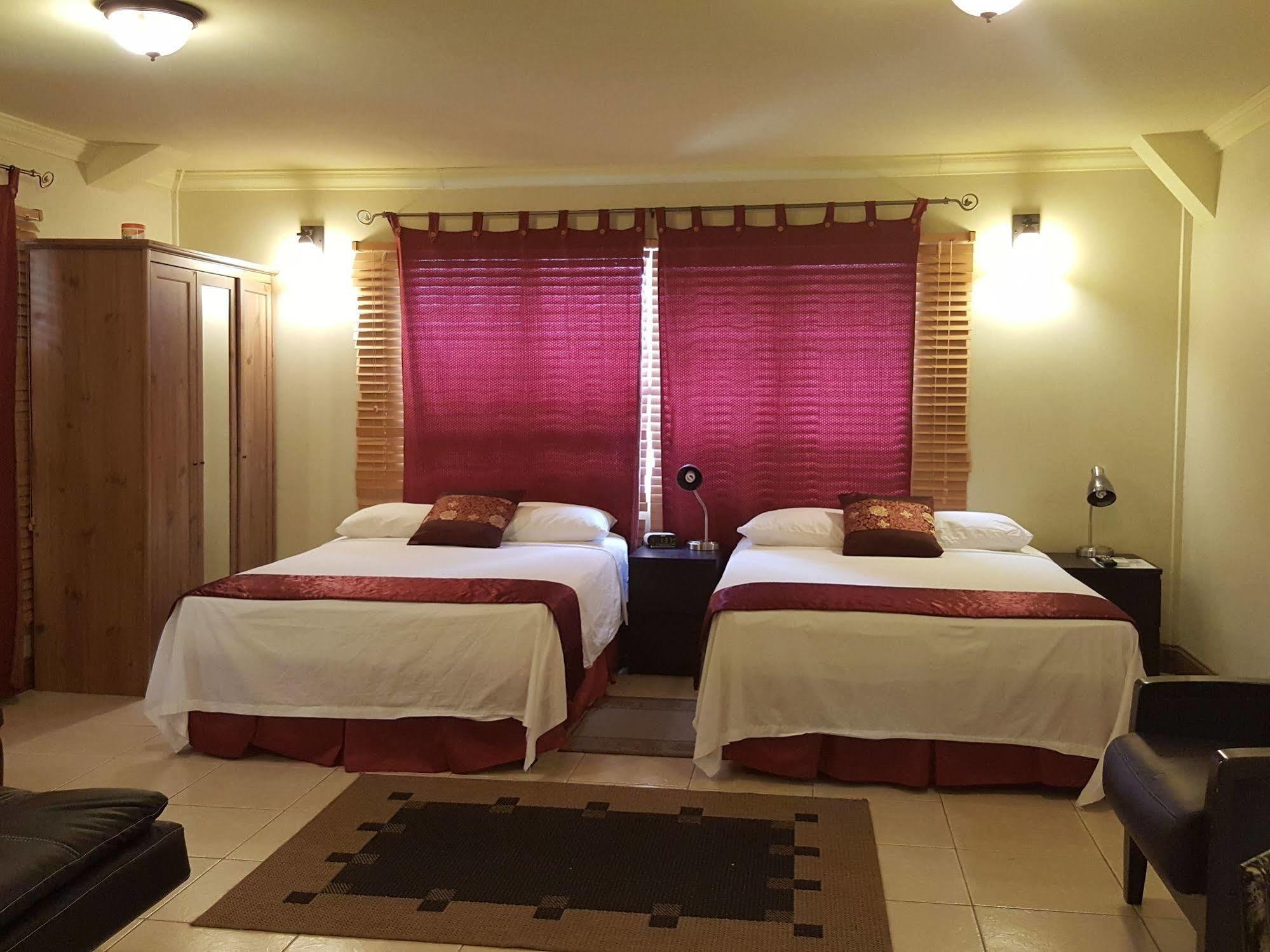 Port of Spain Savannah Maison Guest House المظهر الخارجي الصورة