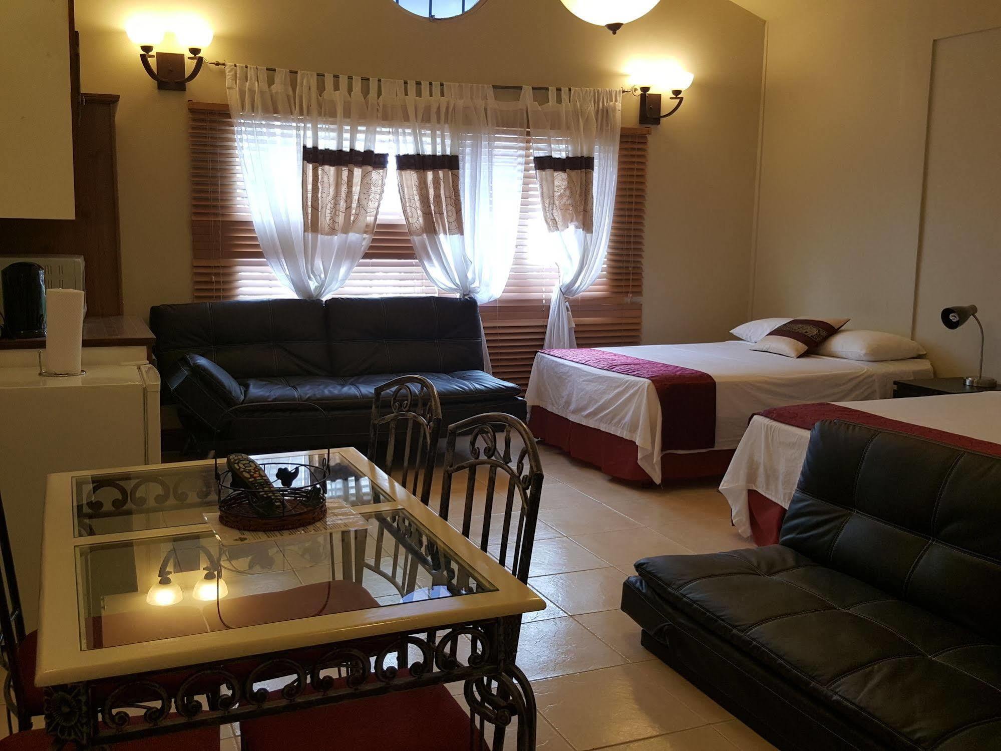 Port of Spain Savannah Maison Guest House المظهر الخارجي الصورة